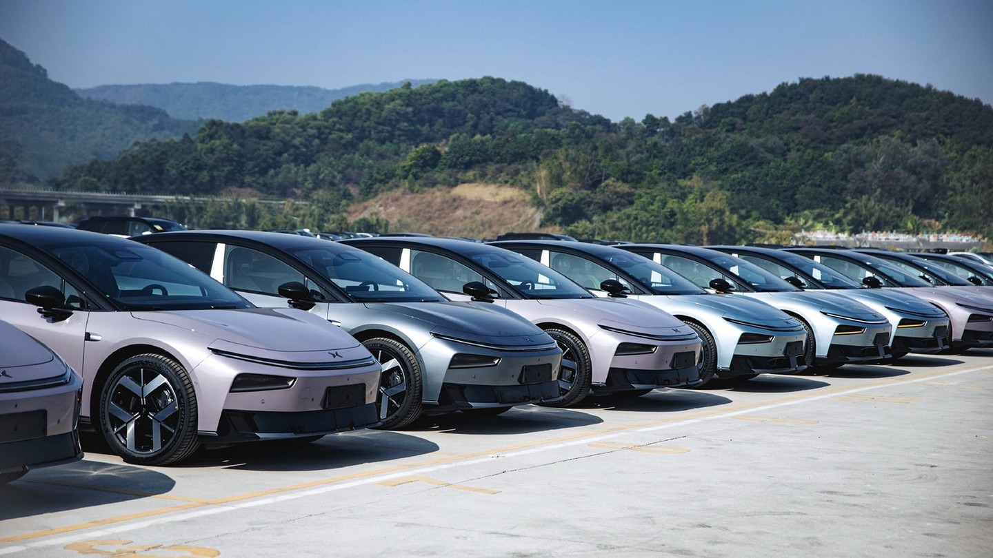 小鹏汽车计划于1 月8 日在中国发布更新版P7+ 和G7，随后于1 月9 日在欧洲推出